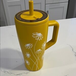 Brumate 30oz Era Tumbler in Daisy